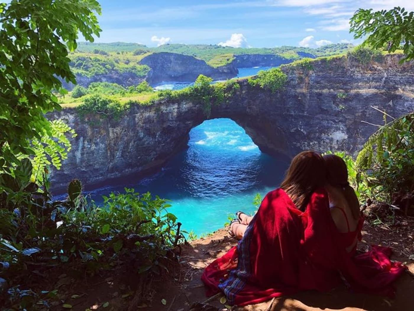 Nusa Penida Mix Tour Diamond Beach, Kelingking Beach, Broken Beach, and Angel Billabong